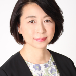 川島マリ